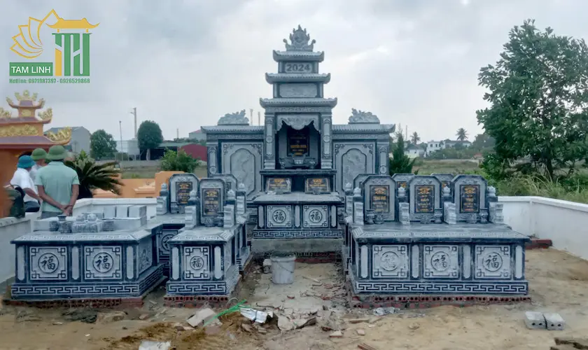 Lăng Chạm Khắc Tinh Xảo